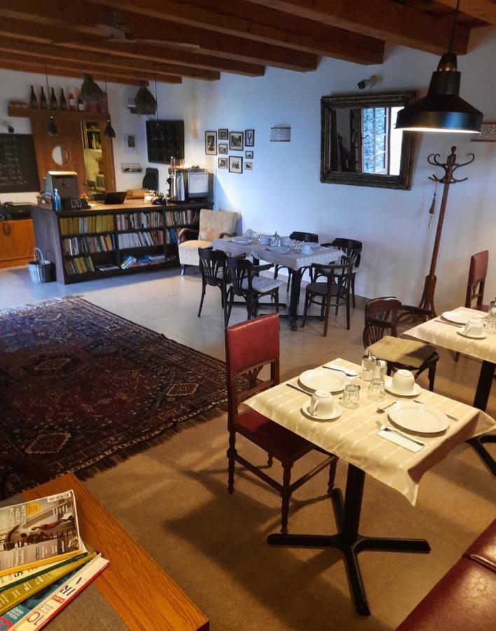 Aracsi Vendeghaz Hotel Balatonfüred Buitenkant foto