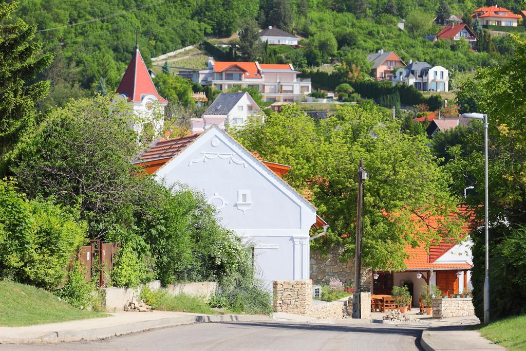 Aracsi Vendeghaz Hotel Balatonfüred Buitenkant foto