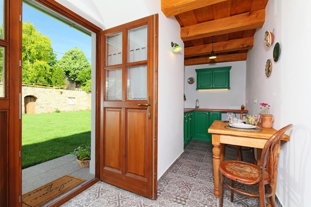 Aracsi Vendeghaz Hotel Balatonfüred Buitenkant foto