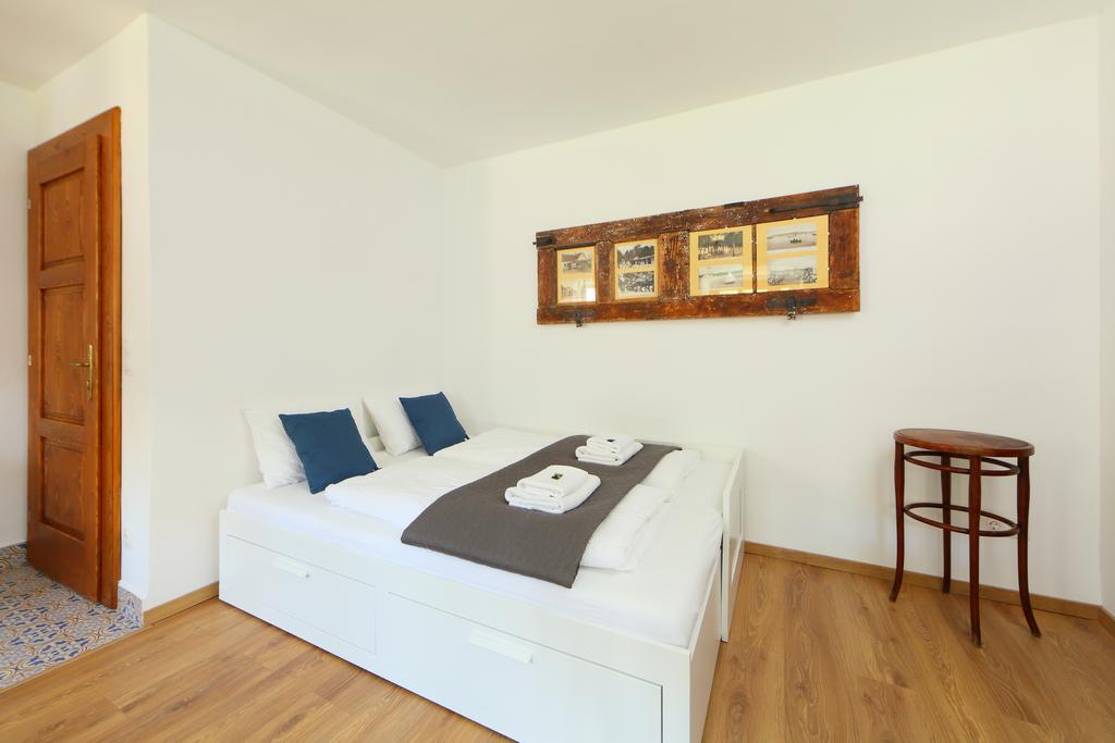 Aracsi Vendeghaz Hotel Balatonfüred Buitenkant foto