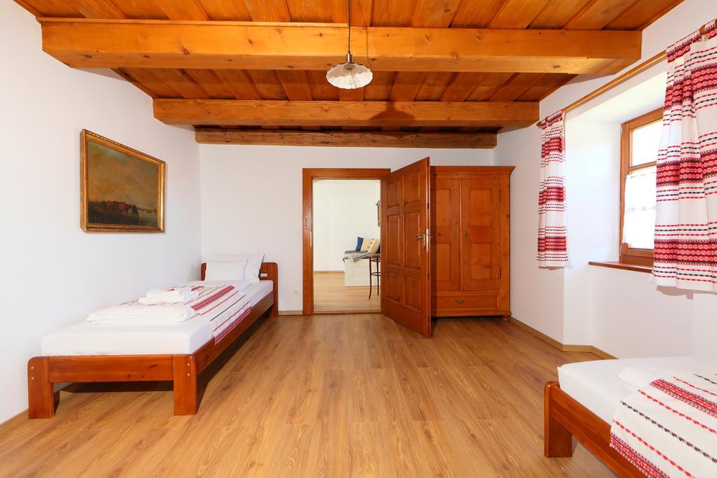Aracsi Vendeghaz Hotel Balatonfüred Buitenkant foto