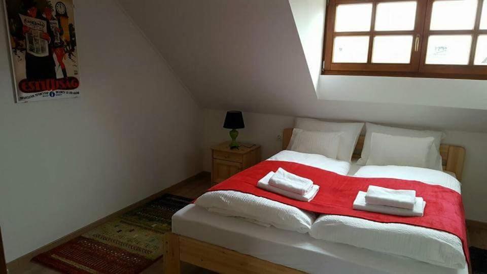 Aracsi Vendeghaz Hotel Balatonfüred Buitenkant foto